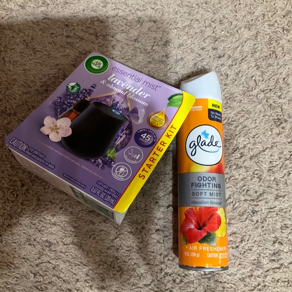 2-PC Bundle 1Air Wick Essential Mist Starter Kit and 1Glade Odor Fighting Mist - Picture 7 of 11